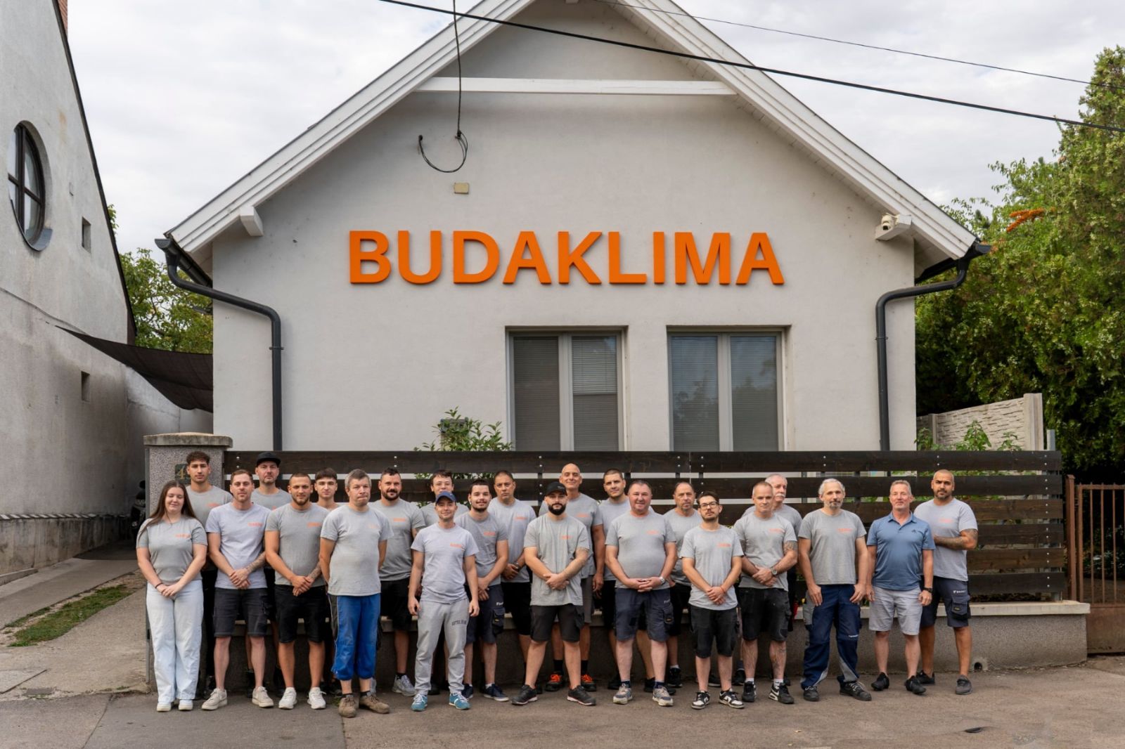 A BudaKlíma teljes csapata A BudaKlíma csapata